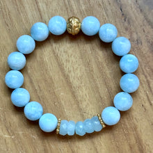 Load image into Gallery viewer, Aquamarine and Gold Bracelet