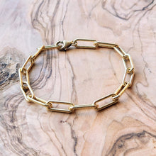 Load image into Gallery viewer, Heavy Gold Paperclip Bracelet