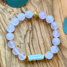 Load image into Gallery viewer, Biwa Pearl and Gemstone Bracelet