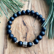 Load image into Gallery viewer, Black Onyx And Sterling Silver Bracelet