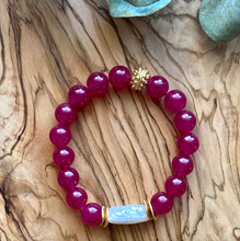 Load image into Gallery viewer, Biwa Pearl and Gemstone Bracelet