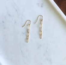 Load image into Gallery viewer, Small Gold Paperclip Dangling Earrings