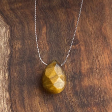 Load image into Gallery viewer, Tiger Eye Briolette Necklace Close Up