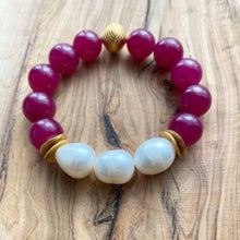 Load image into Gallery viewer, The Ella: Cherry Jade and Fresh Water Baroque Pearls Bracelet