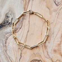 Load image into Gallery viewer, Heavy Gold Paperclip Bracelet
