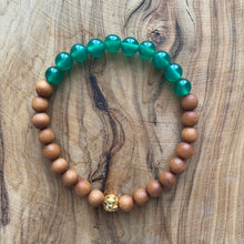 Load image into Gallery viewer, Petite Green Onyx and Sandalwood Bracelet