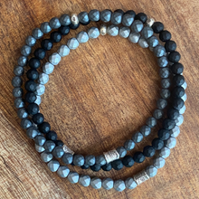 Load image into Gallery viewer, Mini Hematite and Onyx Bracelet Set