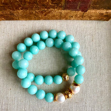 Load image into Gallery viewer, Freshwater Pearls and Tiffany Blue Jade Bracelet